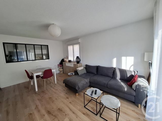 Appartement F3 &agrave; louer - 3 pi&egrave;ces - 63 m2 - Castres - 81 - MIDI-PYRENEES