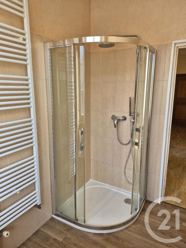 Appartement F3 &agrave; louer - 3 pi&egrave;ces - 70 m2 - Castres - 81 - MIDI-PYRENEES