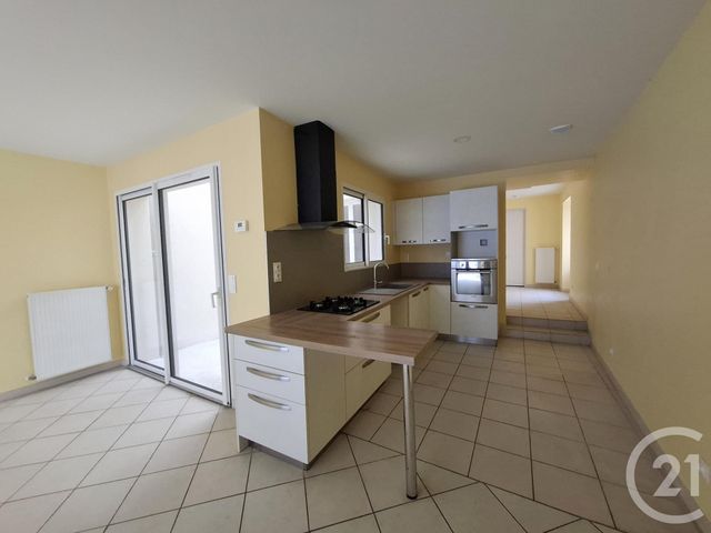 Maison &agrave; louer - 4 pi&egrave;ces - 122 m2 - Saix - 81 - MIDI-PYRENEES