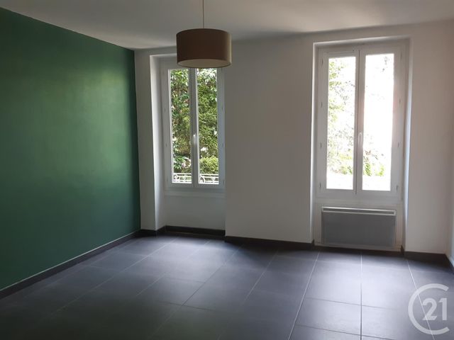 Appartement F4 &agrave; louer - 4 pi&egrave;ces - 90,92 m2 - Castres - 81 - MIDI-PYRENEES