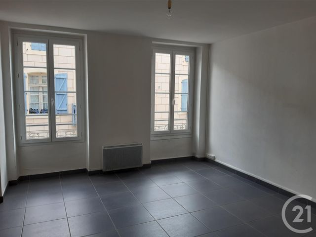 Appartement F4 &agrave; louer - 4 pi&egrave;ces - 90,92 m2 - Castres - 81 - MIDI-PYRENEES