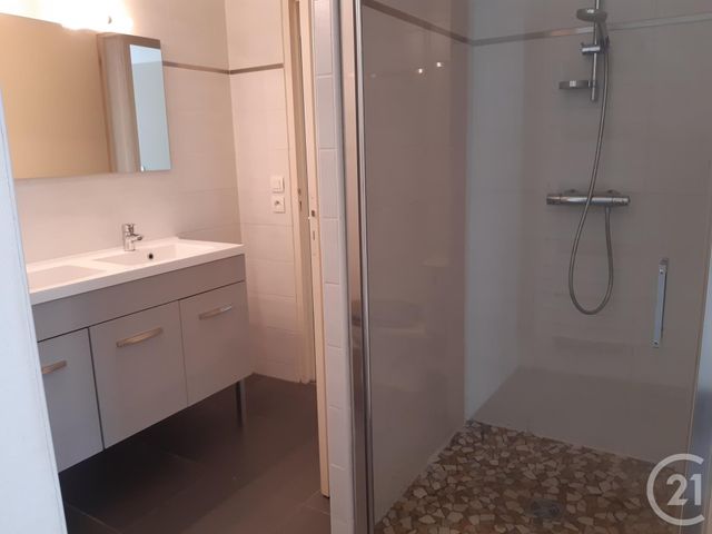Appartement F4 &agrave; louer - 4 pi&egrave;ces - 90,92 m2 - Castres - 81 - MIDI-PYRENEES