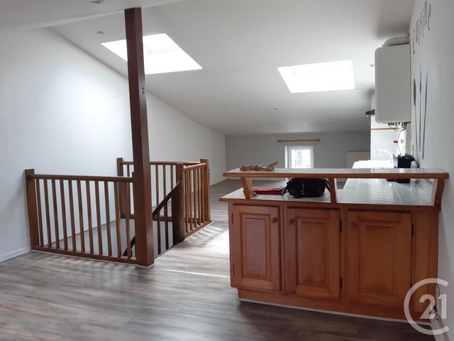 Appartement F3 &agrave; louer - 3 pi&egrave;ces - 74,03 m2 - Castres - 81 - MIDI-PYRENEES