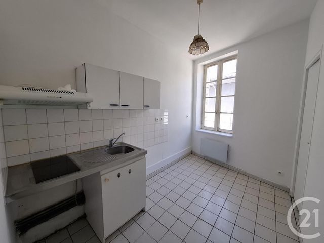 Appartement F2 &agrave; louer - 2 pi&egrave;ces - 43,83 m2 - Castres - 81 - MIDI-PYRENEES