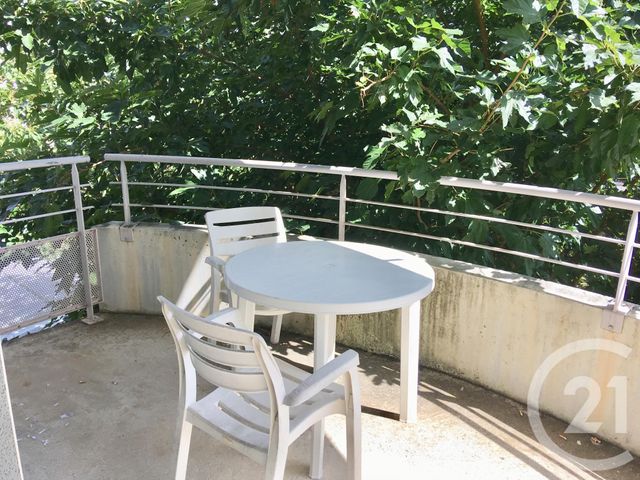 Appartement F2 &agrave; louer - 2 pi&egrave;ces - 42 m2 - Castres - 81 - MIDI-PYRENEES