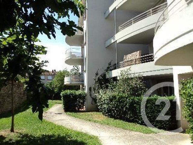 Appartement F2 &agrave; louer - 2 pi&egrave;ces - 42 m2 - Castres - 81 - MIDI-PYRENEES