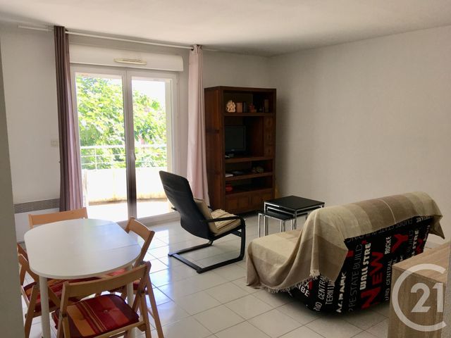 Appartement F2 &agrave; louer - 2 pi&egrave;ces - 42 m2 - Castres - 81 - MIDI-PYRENEES