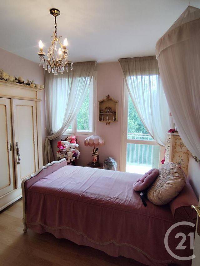 Appartement F5 &agrave; vendre - 5 pi&egrave;ces - 90 m2 - Castres - 81 - MIDI-PYRENEES