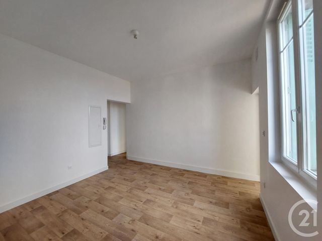 Appartement F2 &agrave; louer - 2 pi&egrave;ces - 40 m2 - Castres - 81 - MIDI-PYRENEES