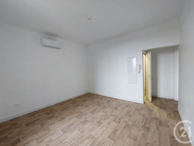 Appartement F2 &agrave; louer - 2 pi&egrave;ces - 40 m2 - Castres - 81 - MIDI-PYRENEES