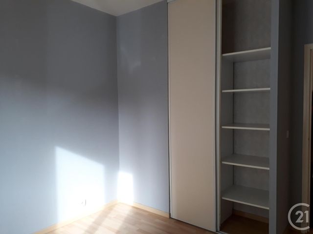 Appartement F3 &agrave; louer - 3 pi&egrave;ces - 76 m2 - Castres - 81 - MIDI-PYRENEES