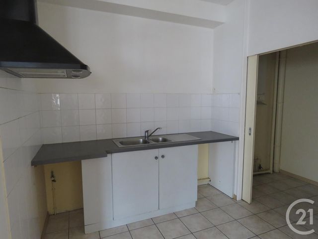Appartement F3 &agrave; louer - 3 pi&egrave;ces - 76 m2 - Castres - 81 - MIDI-PYRENEES