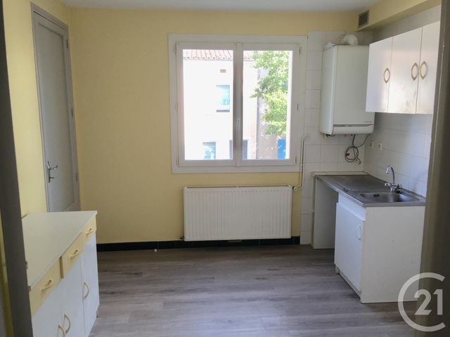 Appartement F4 &agrave; louer - 4 pi&egrave;ces - 89,28 m2 - Castres - 81 - MIDI-PYRENEES