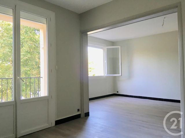 Appartement F4 &agrave; louer - 4 pi&egrave;ces - 89,28 m2 - Castres - 81 - MIDI-PYRENEES