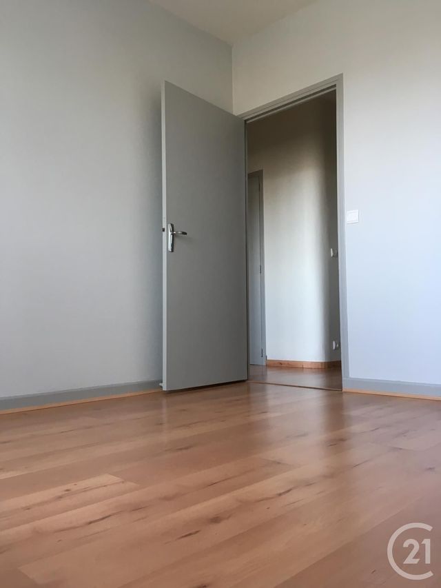 Appartement F4 &agrave; louer - 4 pi&egrave;ces - 89,28 m2 - Castres - 81 - MIDI-PYRENEES