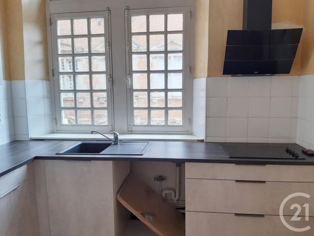 Appartement F3 &agrave; louer - 3 pi&egrave;ces - 81 m2 - Castres - 81 - MIDI-PYRENEES