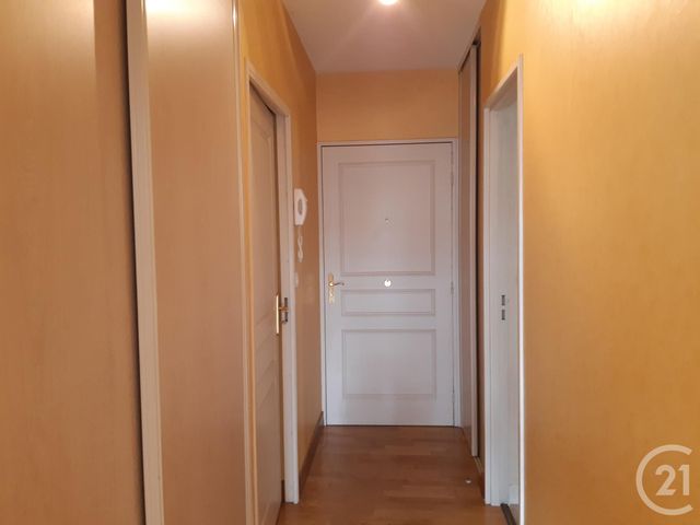 Appartement F3 &agrave; louer - 3 pi&egrave;ces - 81 m2 - Castres - 81 - MIDI-PYRENEES