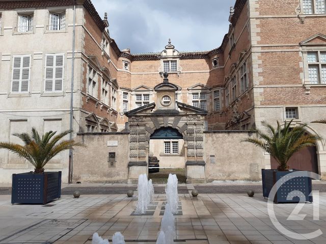 Appartement 3 pièces 81 m² · à Castres · 81 m² · 600 €/mois