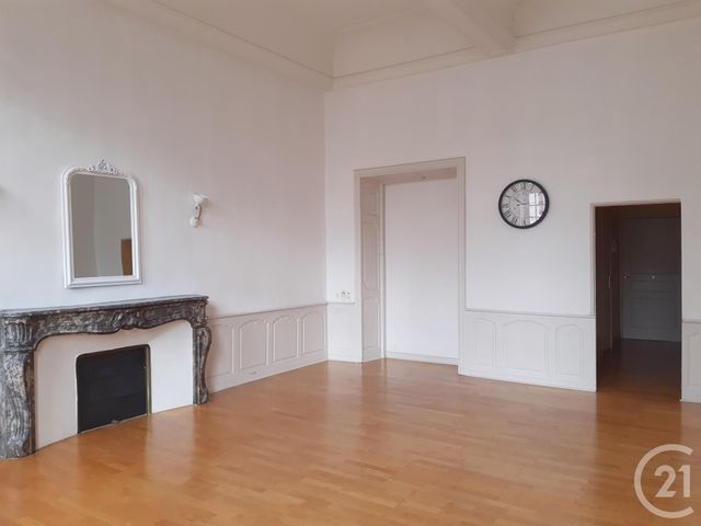 Appartement F3 &agrave; louer - 3 pi&egrave;ces - 81 m2 - Castres - 81 - MIDI-PYRENEES