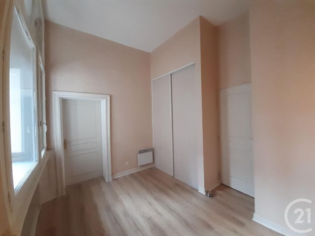 Appartement F3 &agrave; louer - 3 pi&egrave;ces - 81 m2 - Castres - 81 - MIDI-PYRENEES