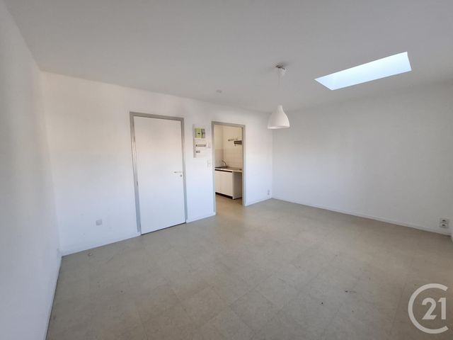 Appartement F2 &agrave; louer - 2 pi&egrave;ces - 41 m2 - Castres - 81 - MIDI-PYRENEES