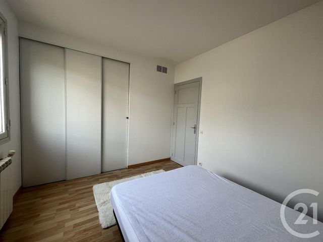 Appartement F2 &agrave; louer - 2 pi&egrave;ces - 85,86 m2 - Castres - 81 - MIDI-PYRENEES