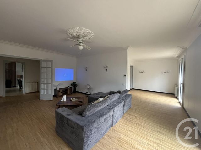 Appartement F2 &agrave; louer - 2 pi&egrave;ces - 92,38 m2 - Castres - 81 - MIDI-PYRENEES