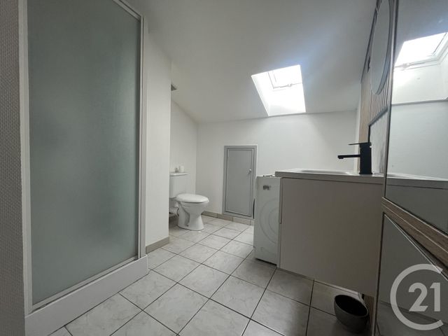 Appartement F2 &agrave; louer - 2 pi&egrave;ces - 92,38 m2 - Castres - 81 - MIDI-PYRENEES