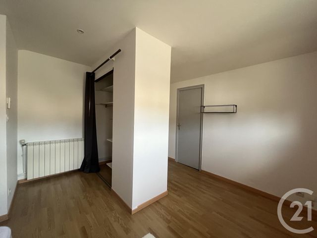 Appartement F2 &agrave; louer - 2 pi&egrave;ces - 92,38 m2 - Castres - 81 - MIDI-PYRENEES