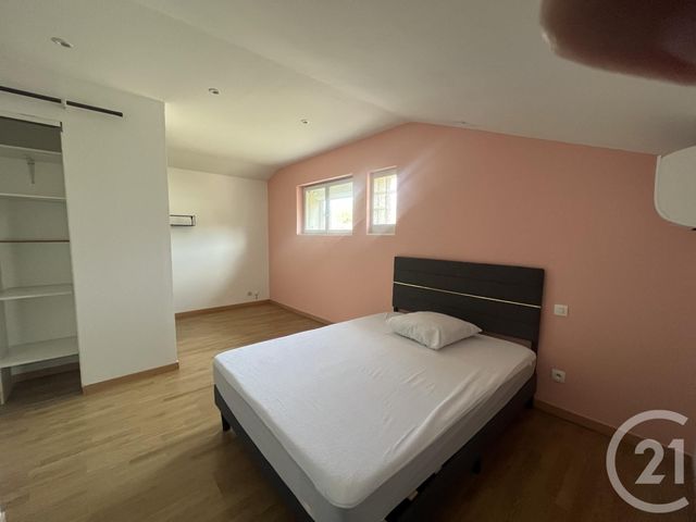 Appartement F2 &agrave; louer - 2 pi&egrave;ces - 92,38 m2 - Castres - 81 - MIDI-PYRENEES