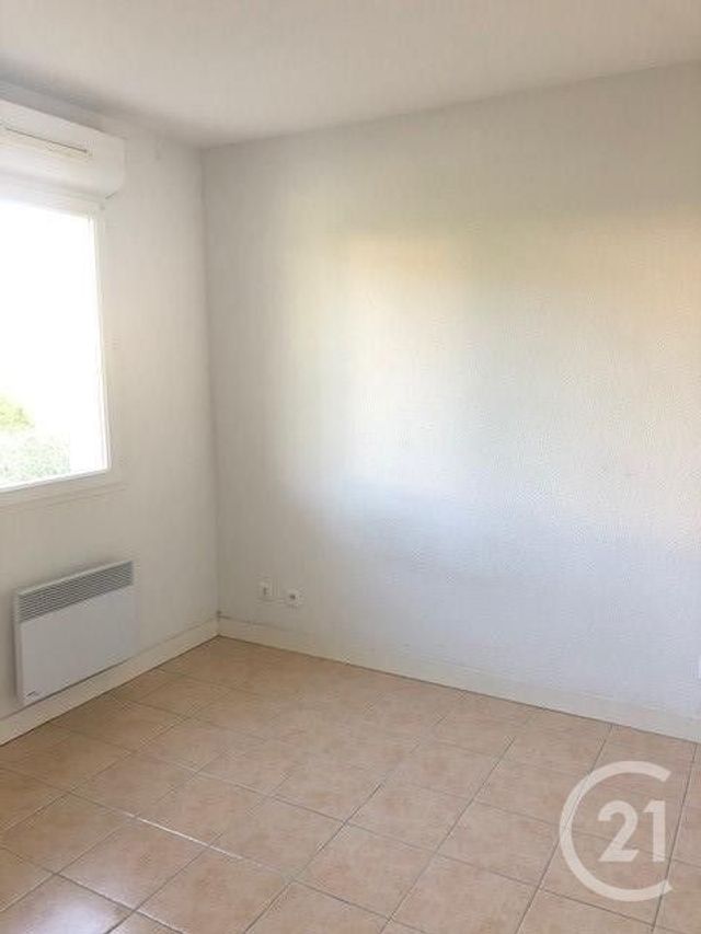 Appartement T2 &agrave; vendre - 2 pi&egrave;ces - 35 m2 - Carcassonne - 11 - LANGUEDOC-ROUSSILLON