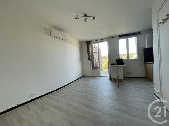 Appartement F1 &agrave; louer - 1 pi&egrave;ce - 25 m2 - Carcassonne - 11 - LANGUEDOC-ROUSSILLON