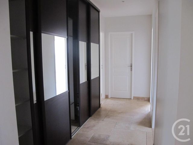 Maison a louer carcassonne - 6 pièce(s) - 951 m2 - Surfyn