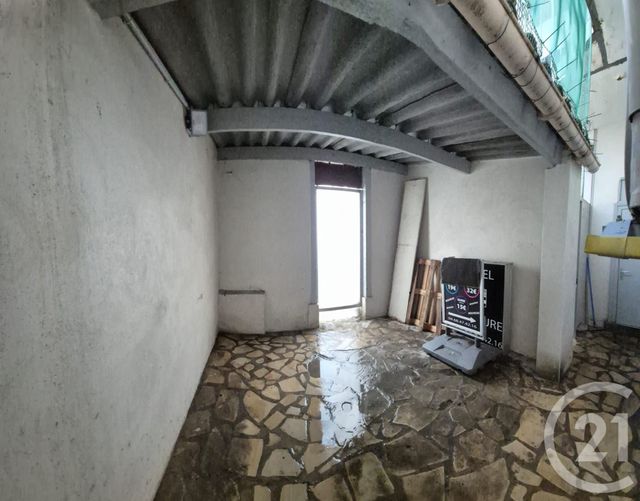Local commercial à louer - 101.0 m2 - 11 - Aude