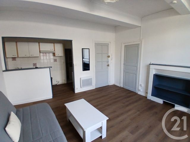 Appartement F1 &agrave; louer - 1 pi&egrave;ce - 28 m2 - Carcassonne - 11 - LANGUEDOC-ROUSSILLON