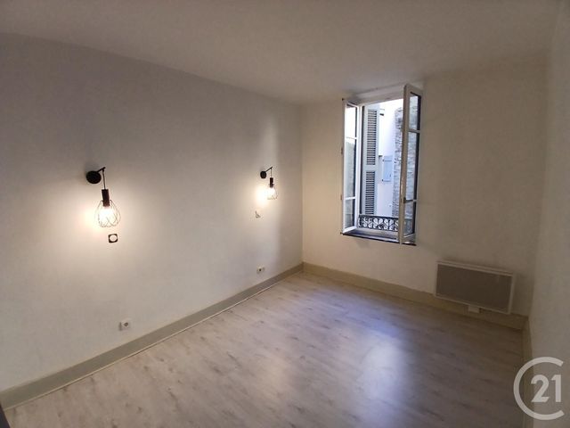 Appartement F3 &agrave; louer - 3 pi&egrave;ces - 71,30 m2 - Carcassonne - 11 - LANGUEDOC-ROUSSILLON