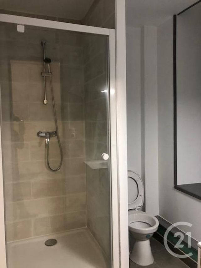 Appartement F2 &agrave; louer - 2 pi&egrave;ces - 32 m2 - Carcassonne - 11 - LANGUEDOC-ROUSSILLON