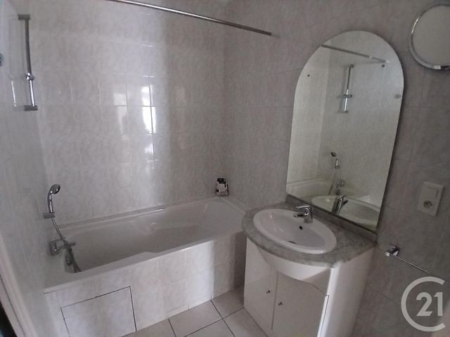 Appartement T2 &agrave; louer - 2 pi&egrave;ces - 54,73 m2 - Carcassonne - 11 - LANGUEDOC-ROUSSILLON