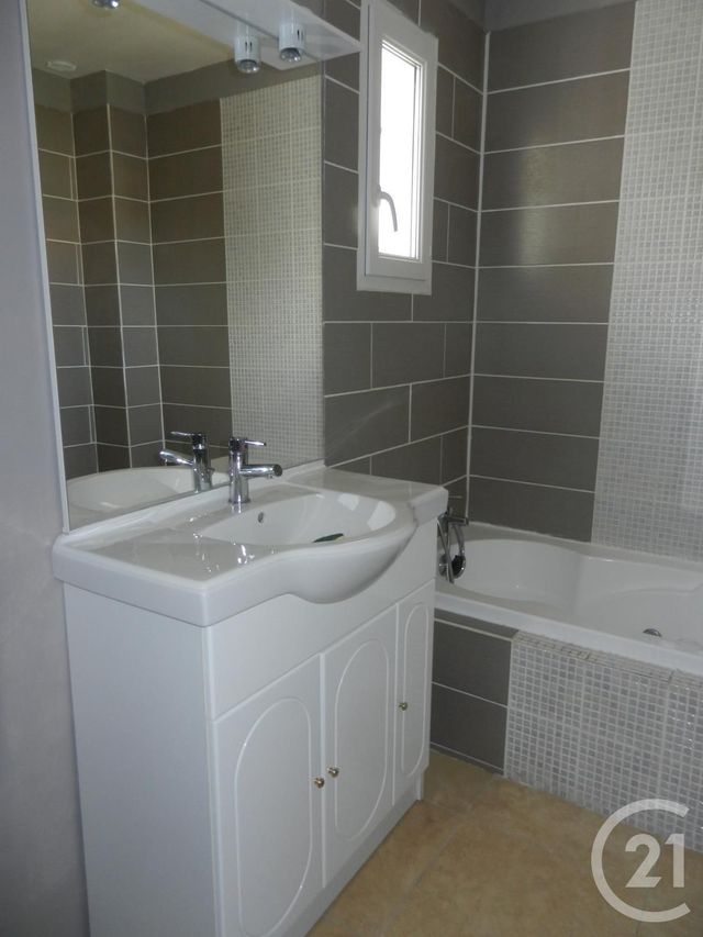 Maison &agrave; louer - 4 pi&egrave;ces - 78,70 m2 - Moussoulens - 11 - LANGUEDOC-ROUSSILLON