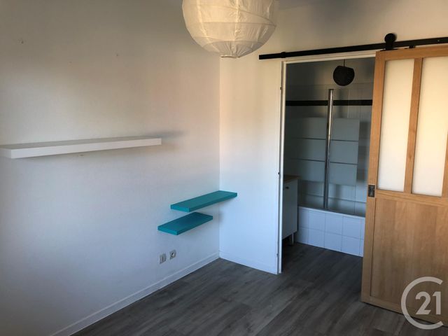 Appartement F3 &agrave; louer - 3 pi&egrave;ces - 49,70 m2 - Carcassonne - 11 - LANGUEDOC-ROUSSILLON