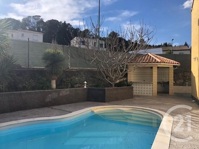 Maison &agrave; louer - 4 pi&egrave;ces - 119 m2 - Villemoustaussou - 11 - LANGUEDOC-ROUSSILLON