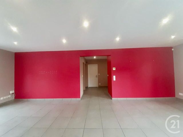 Maison &agrave; louer - 4 pi&egrave;ces - 119 m2 - Villemoustaussou - 11 - LANGUEDOC-ROUSSILLON