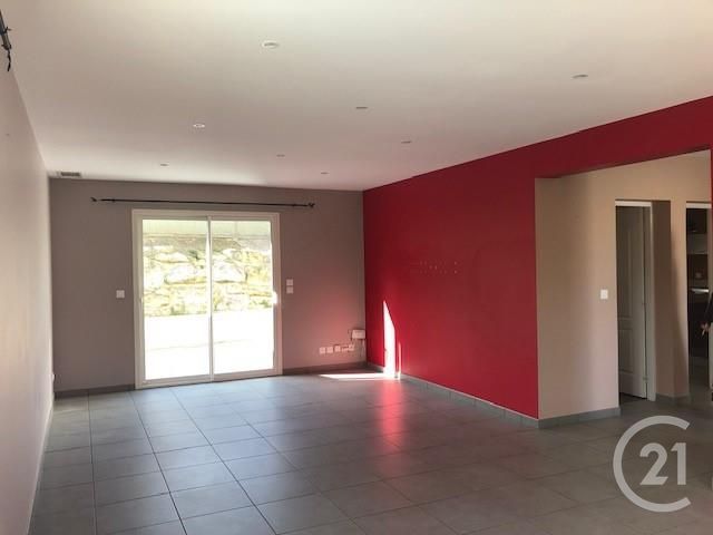 Maison &agrave; louer - 4 pi&egrave;ces - 119 m2 - Villemoustaussou - 11 - LANGUEDOC-ROUSSILLON