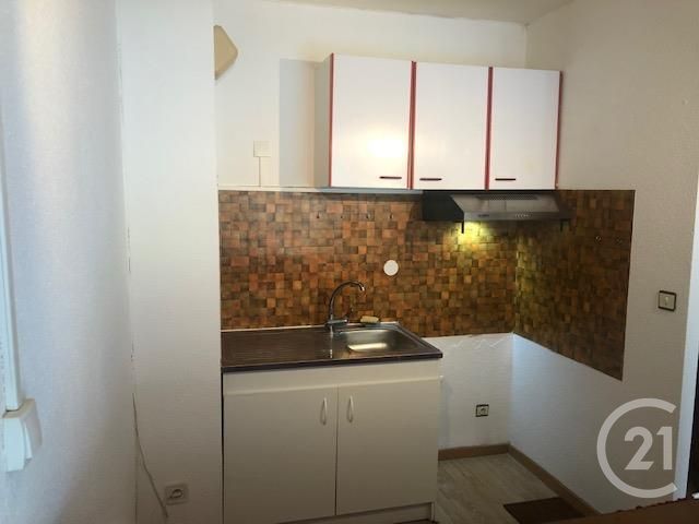 Appartement F2 &agrave; louer - 2 pi&egrave;ces - 46 m2 - Carcassonne - 11 - LANGUEDOC-ROUSSILLON