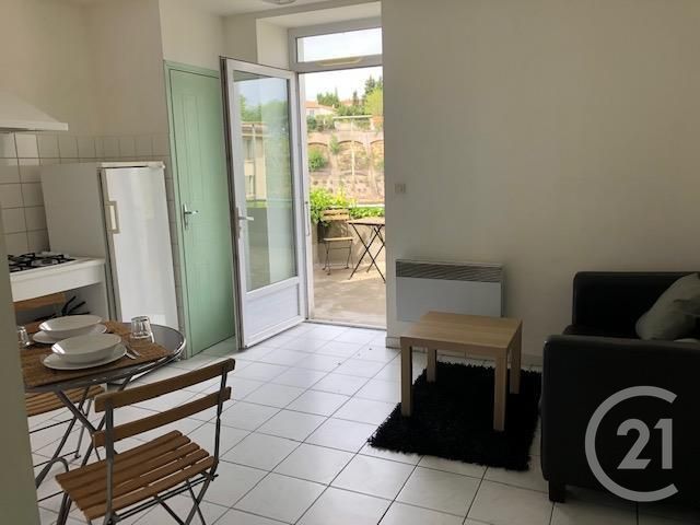 Appartement F2 &agrave; louer - 2 pi&egrave;ces - 23,76 m2 - Carcassonne - 11 - LANGUEDOC-ROUSSILLON