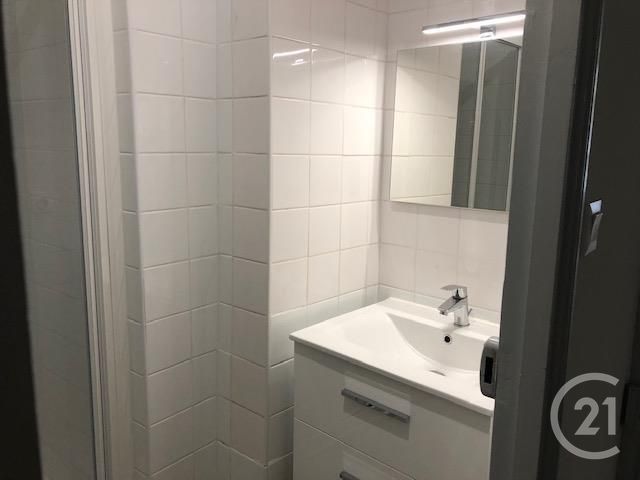 Appartement F3 &agrave; louer - 3 pi&egrave;ces - 53,98 m2 - Carcassonne - 11 - LANGUEDOC-ROUSSILLON