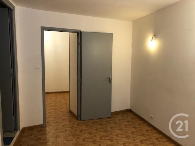 Maison &agrave; louer - 3 pi&egrave;ces - 66 m2 - St Hilaire - 11 - LANGUEDOC-ROUSSILLON