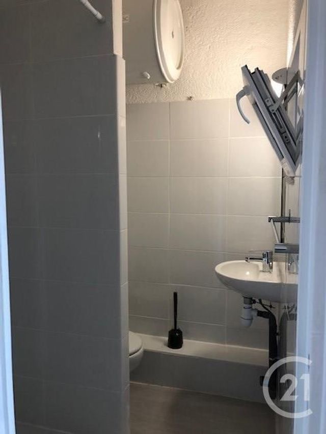 Appartement Studio &agrave; louer - 1 pi&egrave;ce - 23,92 m2 - Carcassonne - 11 - LANGUEDOC-ROUSSILLON