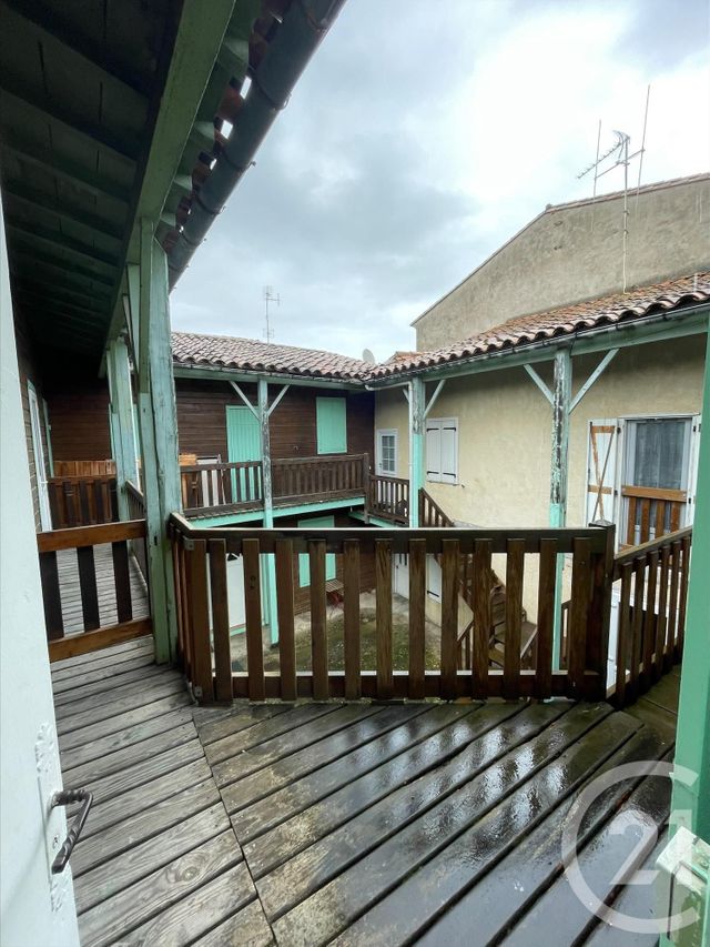 Appartement F2 &agrave; louer - 2 pi&egrave;ces - 27 m2 - Carcassonne - 11 - LANGUEDOC-ROUSSILLON
