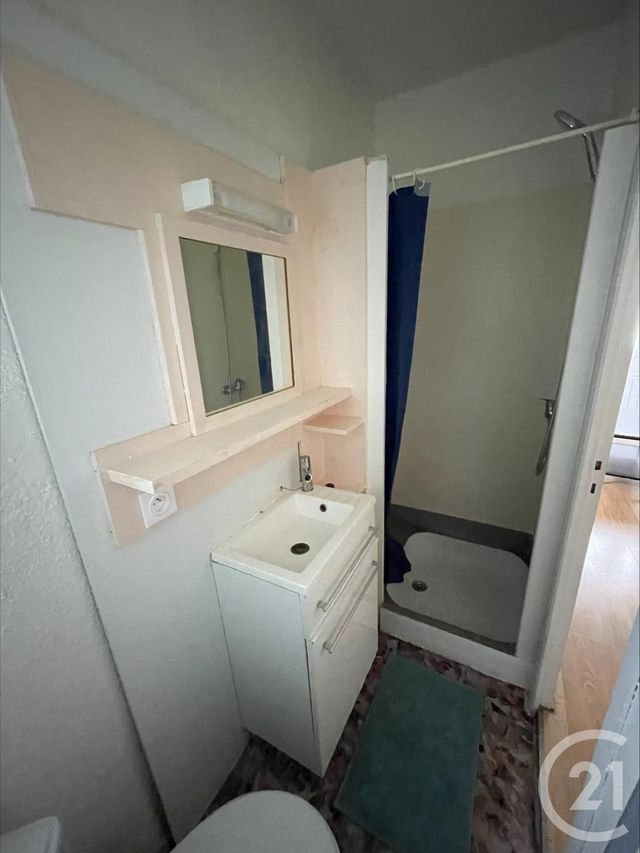 Appartement F2 &agrave; louer - 2 pi&egrave;ces - 27 m2 - Carcassonne - 11 - LANGUEDOC-ROUSSILLON